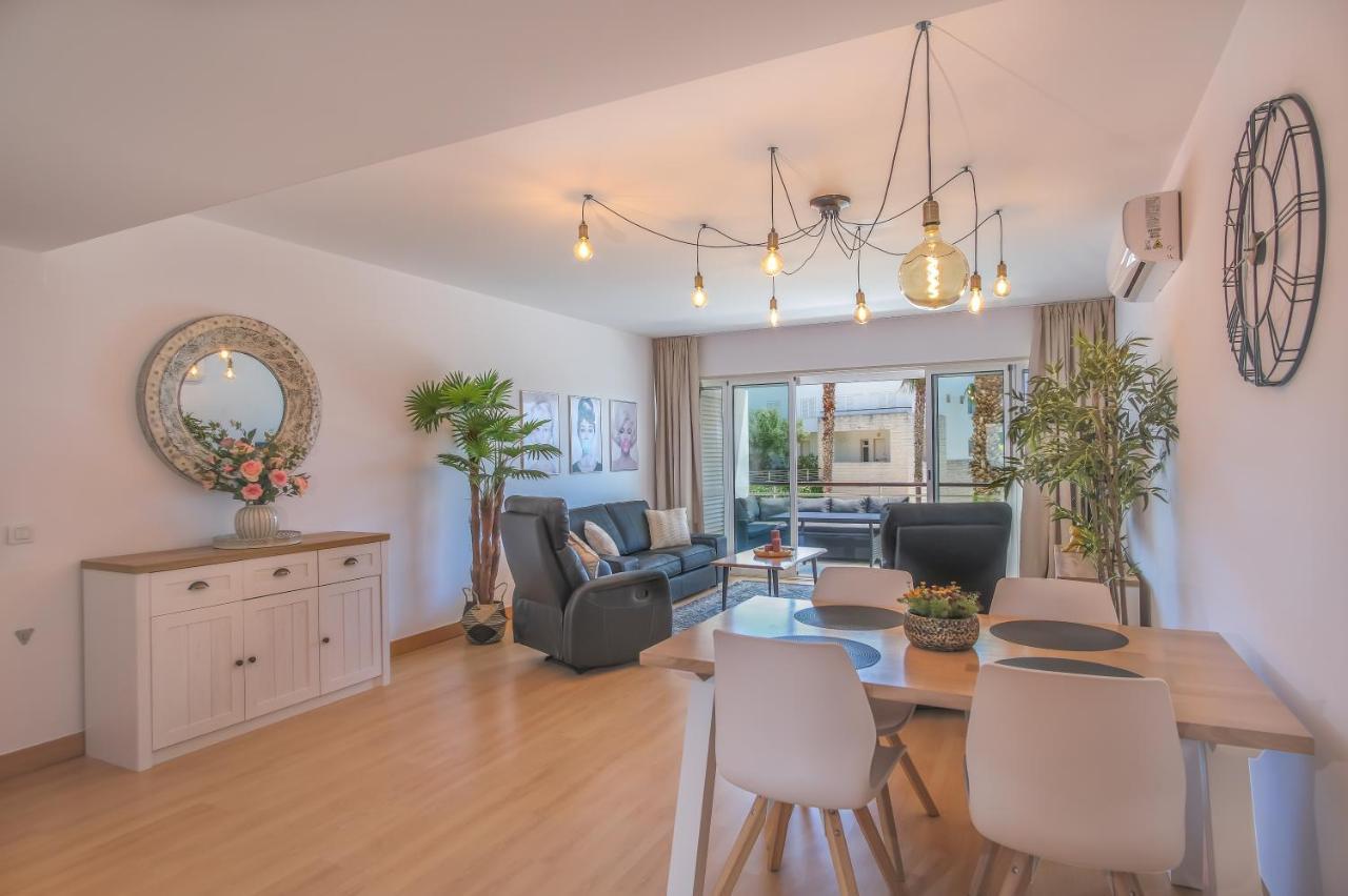 Lucky Star Marina Apartment, With Pool لاغوس المظهر الخارجي الصورة