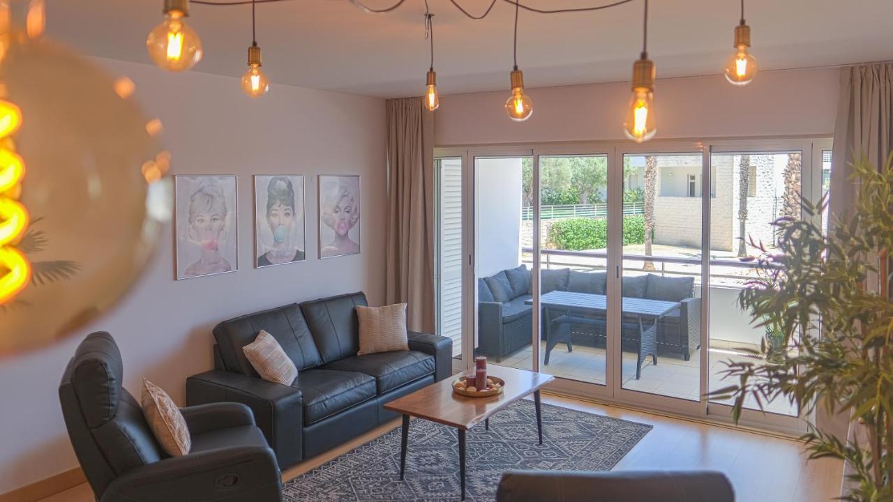 Lucky Star Marina Apartment, With Pool لاغوس المظهر الخارجي الصورة