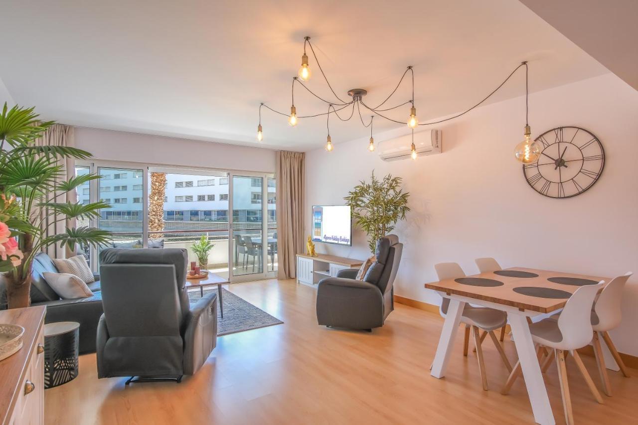 Lucky Star Marina Apartment, With Pool لاغوس المظهر الخارجي الصورة