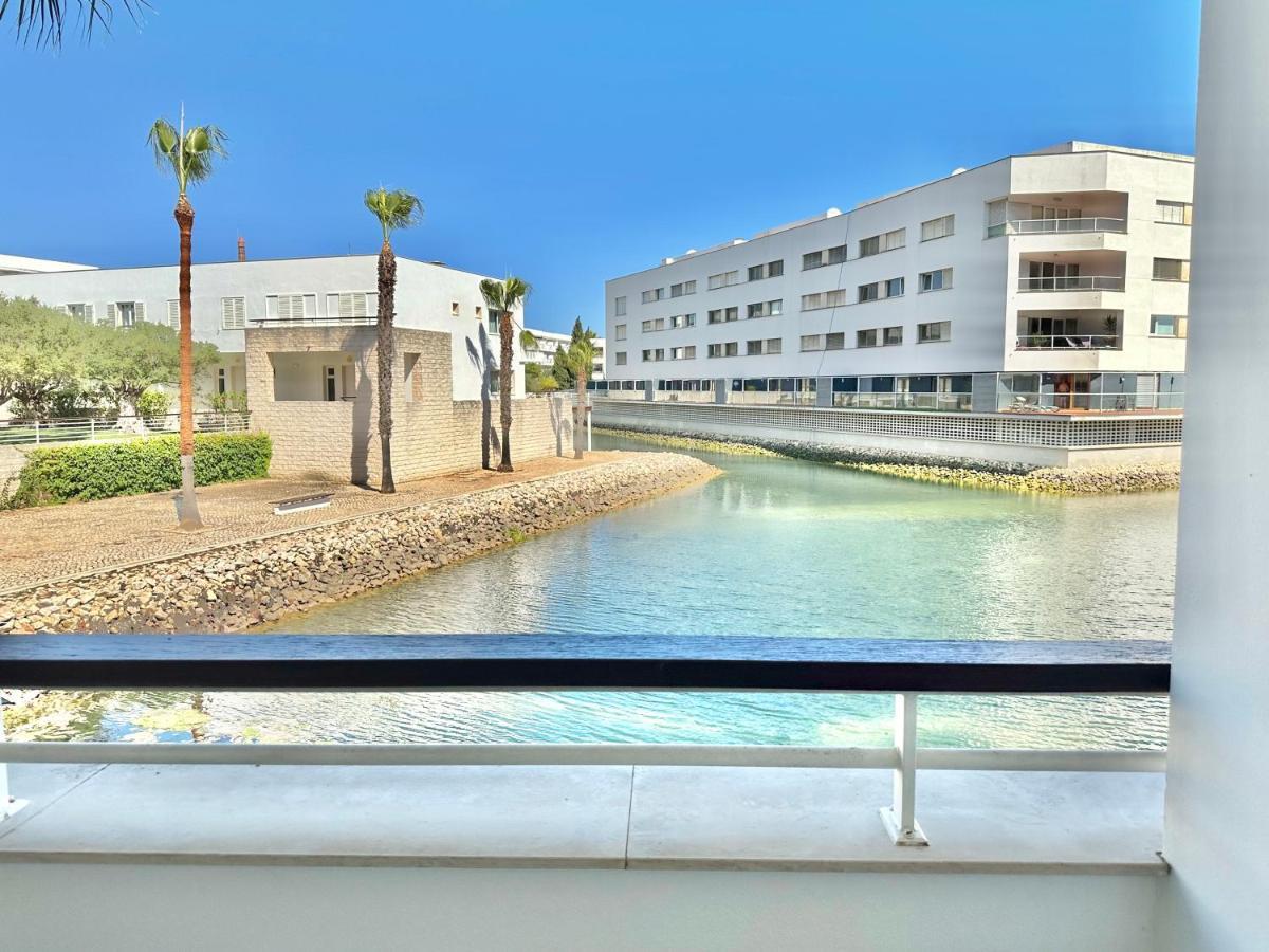 Lucky Star Marina Apartment, With Pool لاغوس المظهر الخارجي الصورة
